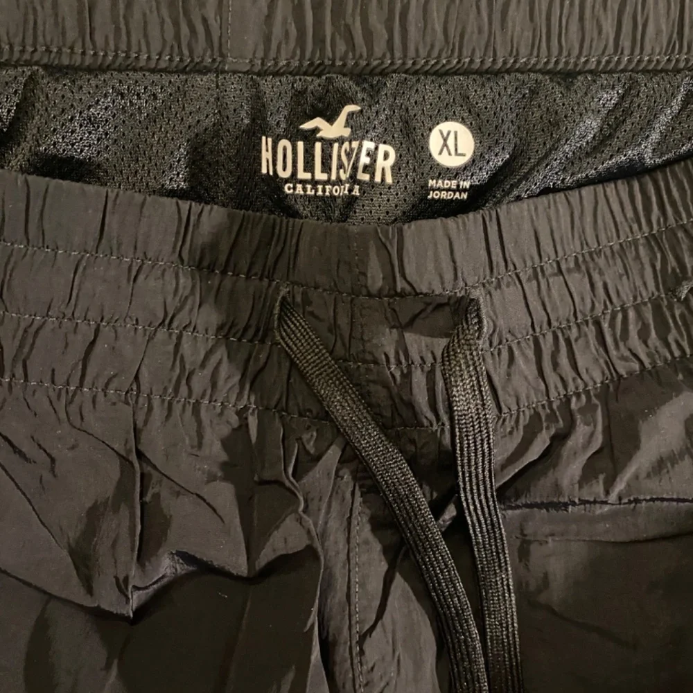 Hollister Baggy Track Pants - Picture 2 of 4